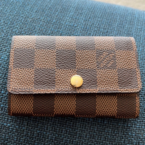 Authentic Louis Vuitton 6 holder key holder - Picture 1 of 7